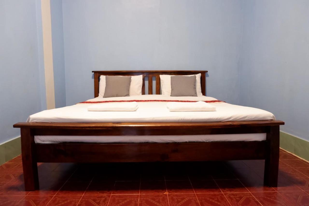 Marina Hut Guest House Ко-Ланта Экстерьер фото