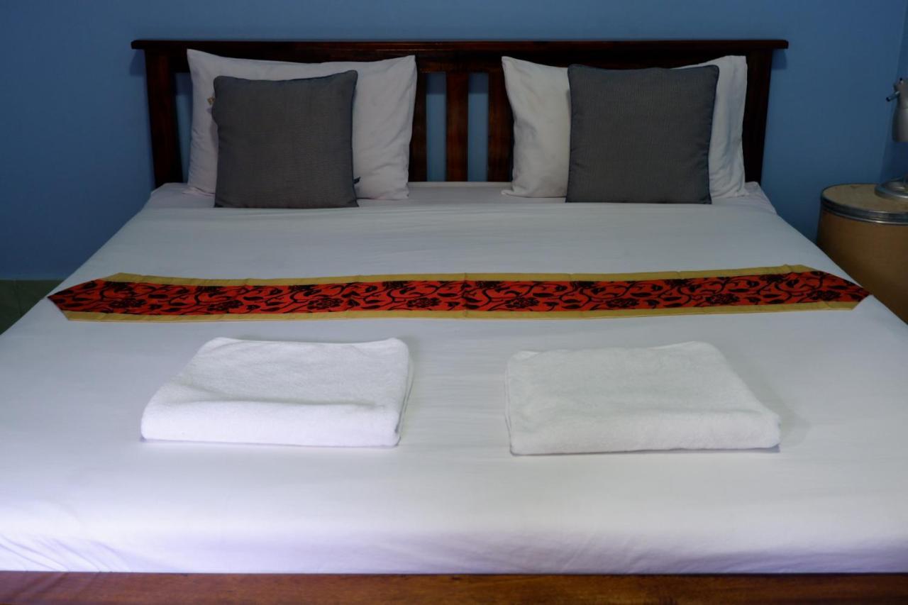 Marina Hut Guest House Ко-Ланта Экстерьер фото