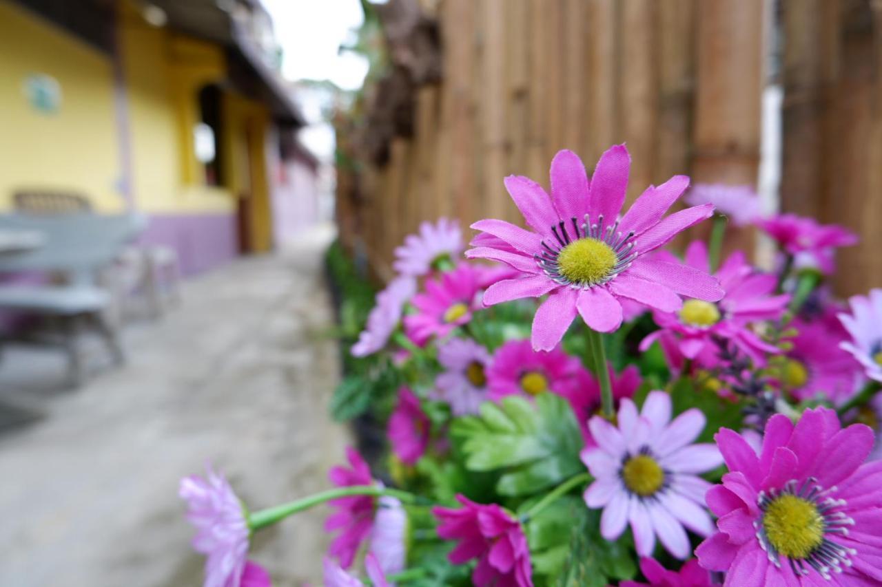 Marina Hut Guest House Ко-Ланта Экстерьер фото